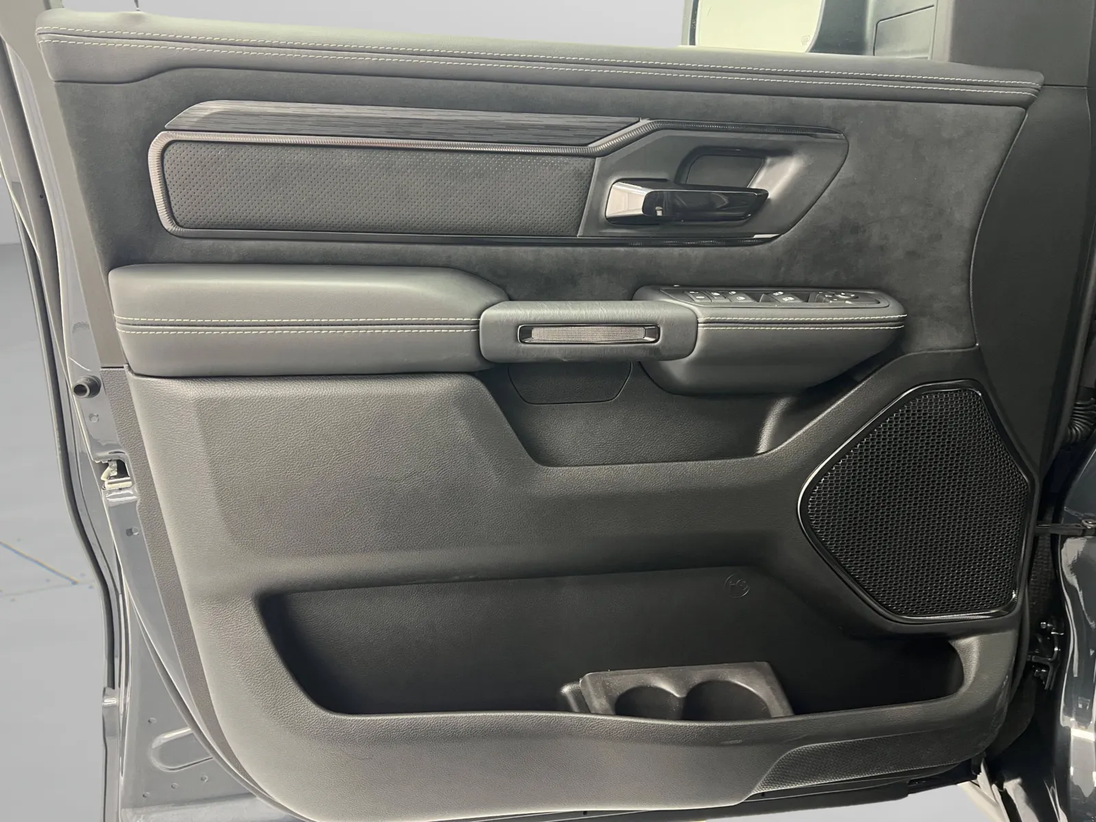 Ram 1500 photo 14