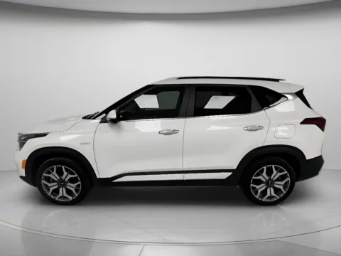 More photos of 2023 Kia Seltos SX at MAG CDJR, MO