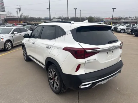 More photos of 2023 Kia Seltos SX at MAG CDJR, MO