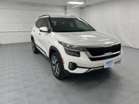 White 2023 Kia Seltos SX for sale in Chillicothe, MO
