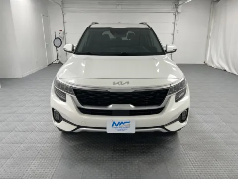 Photos of 2023 Kia Seltos SX for sale in Chillicothe, MO at MAG CDJR