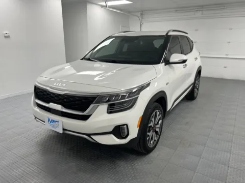 Another view of 2023 Kia Seltos SX for sale in Chillicothe, MO at MAG CDJR