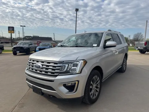 Photos of 2018 Ford Expedition Limited for sale in Chillicothe, MO at MAG CDJR