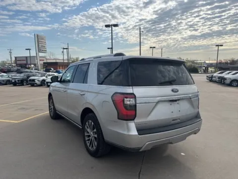 More photos of 2018 Ford Expedition Limited at MAG CDJR, MO