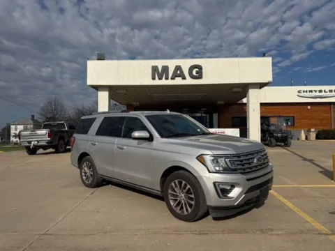 Silver 2018 Ford Expedition Limited for sale in Chillicothe, MO