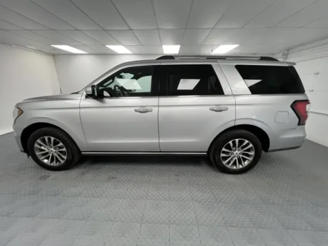 More photos of 2018 Ford Expedition Limited at MAG CDJR, MO