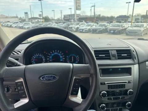 Another view of 2012 Ford Fusion SE for sale in Chillicothe, MO at MAG CDJR