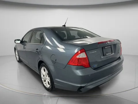 More photos of 2012 Ford Fusion SE at MAG CDJR, MO