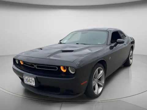 Photos of 2015 Dodge Challenger SXT for sale in Chillicothe, MO at MAG CDJR