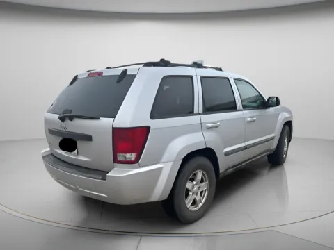 Silver 2007 Jeep Grand Cherokee Laredo for sale in Chillicothe, MO