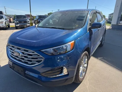 Photos of 2022 Ford Edge SEL for sale in Chillicothe, MO at MAG CDJR