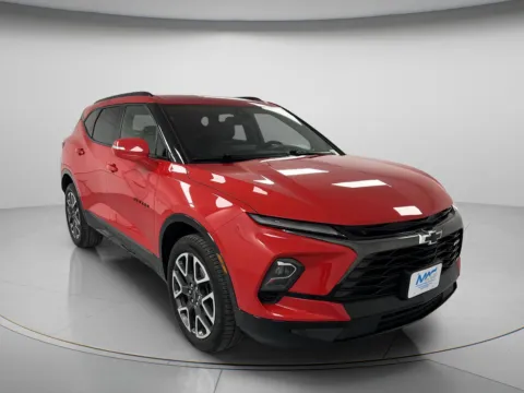 Photos of 2023 Chevrolet Blazer RS for sale in Chillicothe, MO at MAG CDJR