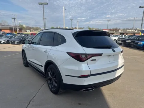 More photos of 2022 Acura MDX w/A-Spec Package at MAG CDJR, MO