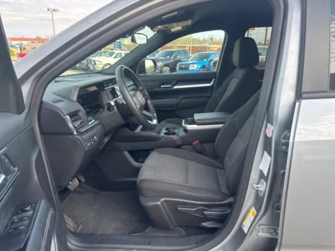 More photos of 2025 GMC Terrain AWD Elevation at MAG CDJR, MO