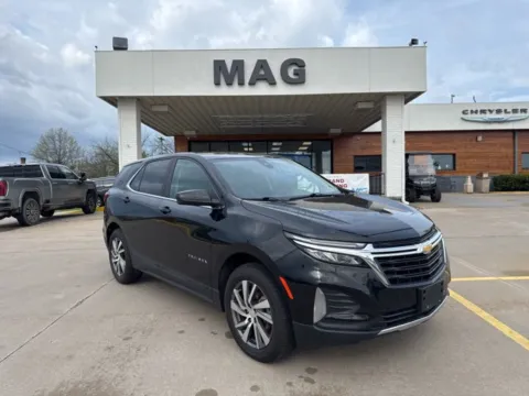 Black 2023 Chevrolet Equinox LT for sale in Chillicothe, MO