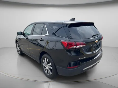 More photos of 2023 Chevrolet Equinox LT at MAG CDJR, MO