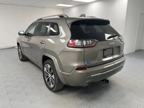 More photos of 2019 Jeep Cherokee Overland at MAG CDJR, MO