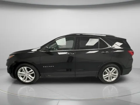 More photos of 2019 Chevrolet Equinox Premier at MAG CDJR, MO