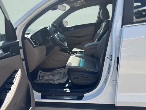 More photos of 2020 Hyundai Tucson Ultimate at MAG CDJR, MO