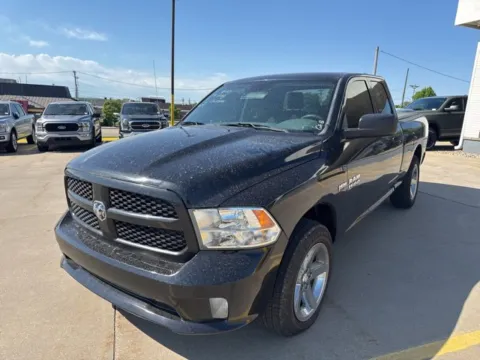 Photos of 2017 Ram 1500 Express for sale in Chillicothe, MO at MAG CDJR