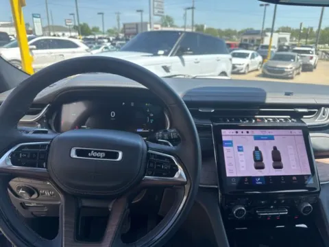 Another view of 2022 Jeep Grand Cherokee 4xe Summit for sale in Chillicothe, MO at MAG CDJR