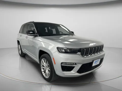 Silver 2022 Jeep Grand Cherokee 4xe Summit for sale in Chillicothe, MO