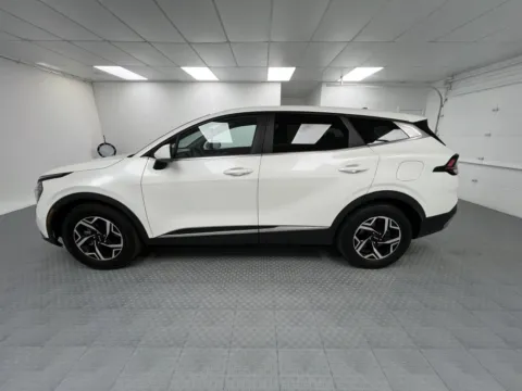 More photos of 2023 Kia Sportage LX at MAG CDJR, MO