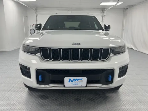 Photos of 2022 Jeep Grand Cherokee 4xe Overland for sale in Chillicothe, MO at MAG CDJR
