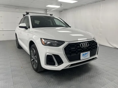 Silver 2023 Audi Q5 S line Premium Plus for sale in Chillicothe, MO