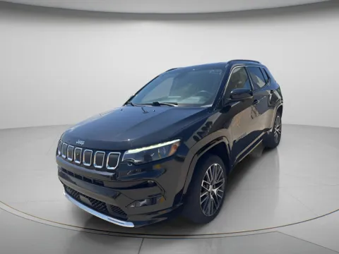 Photos of 2022 Jeep Compass Limited for sale in Chillicothe, MO at MAG CDJR