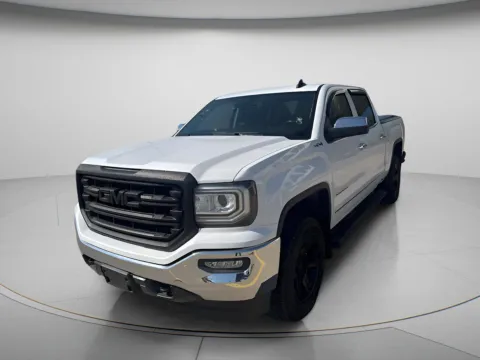 Photos of 2018 GMC Sierra 1500 SLT for sale in Chillicothe, MO at MAG CDJR