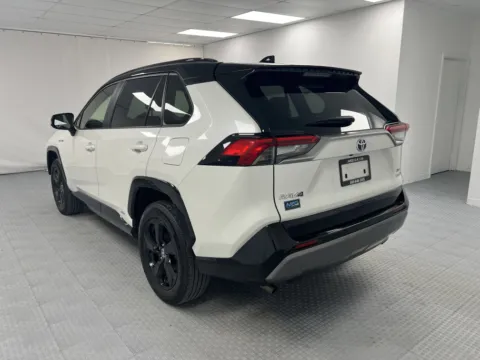 More photos of 2020 Toyota RAV4 Hybrid XSE at MAG CDJR, MO