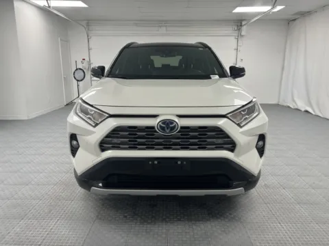 Photos of 2020 Toyota RAV4 Hybrid XSE for sale in Chillicothe, MO at MAG CDJR