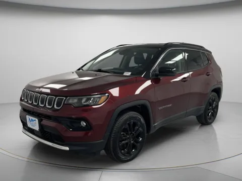 More photos of 2022 Jeep Compass Limited at MAG CDJR, MO