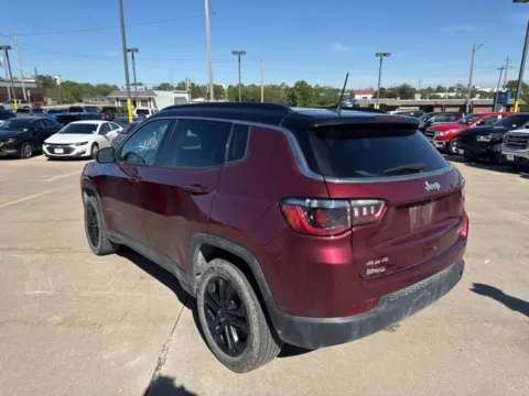 More photos of 2022 Jeep Compass Limited at MAG CDJR, MO