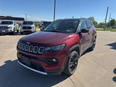 Photos of 2022 Jeep Compass Limited for sale in Chillicothe, MO at MAG CDJR