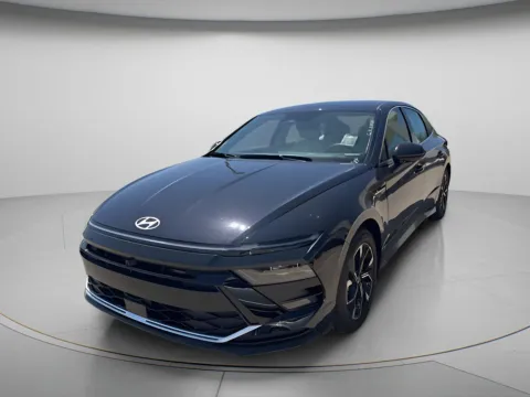 Photos of 2024 Hyundai Sonata SEL for sale in Chillicothe, MO at MAG CDJR