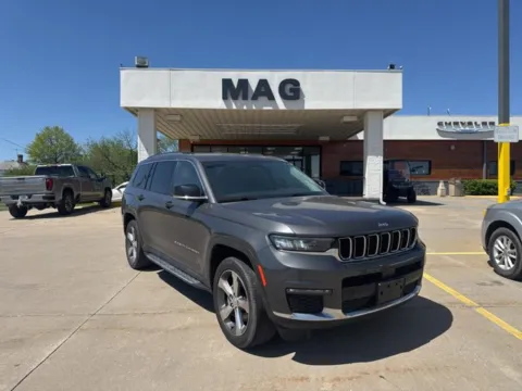 Gray 2021 Jeep Grand Cherokee L Limited for sale in Chillicothe, MO
