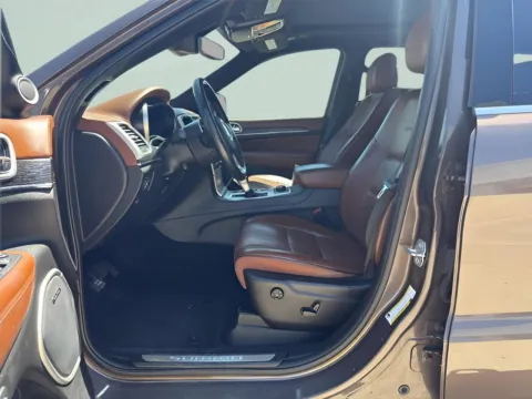 More photos of 2018 Jeep Grand Cherokee Summit at MAG CDJR, MO