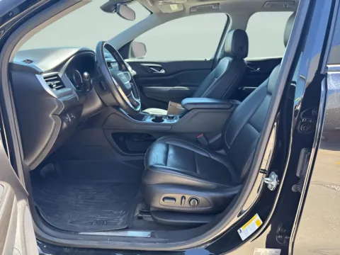 More photos of 2022 GMC Acadia SLT at MAG CDJR, MO