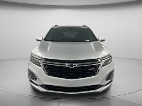 Photos of 2022 Chevrolet Equinox RS for sale in Chillicothe, MO at MAG CDJR