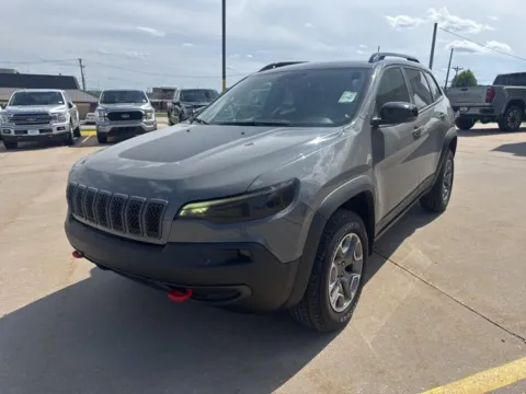 Photos of 2022 Jeep Cherokee Trailhawk for sale in Chillicothe, MO at MAG CDJR