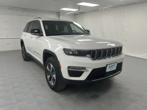 White 2023 Jeep Grand Cherokee 4xe 4x4 for sale in Chillicothe, MO