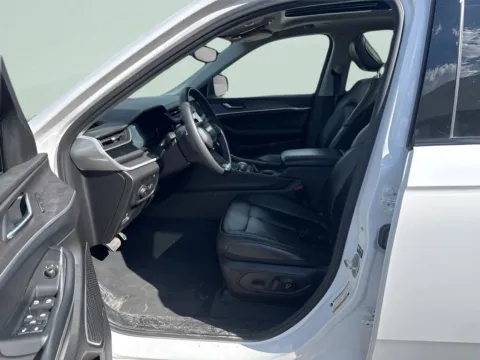 More photos of 2023 Jeep Grand Cherokee 4xe 4x4 at MAG CDJR, MO