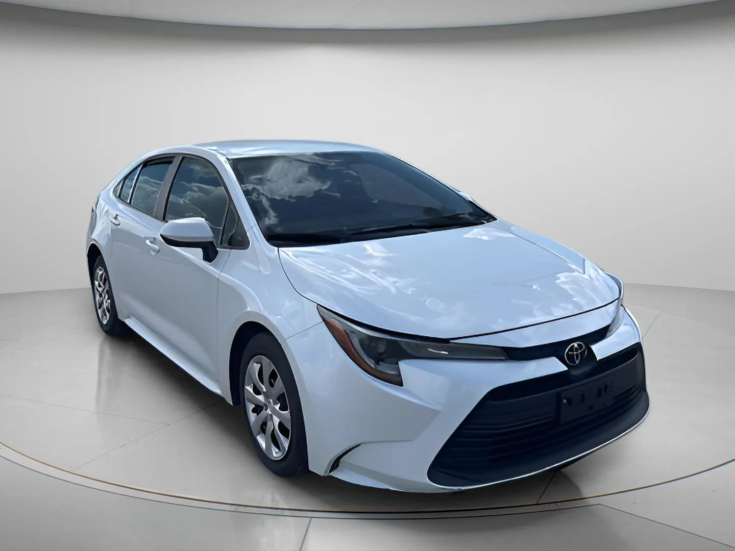 White 2024 Toyota Corolla LE for sale in Chillicothe, MO