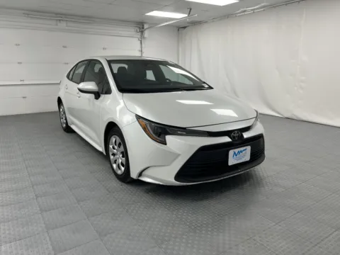 White 2024 Toyota Corolla LE for sale in Chillicothe, MO