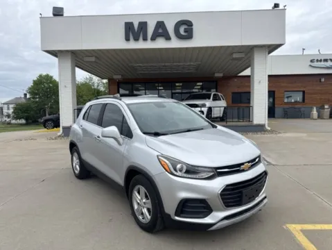 Silver 2018 Chevrolet Trax LT for sale in Chillicothe, MO