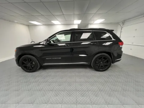 More photos of 2017 Jeep Grand Cherokee Summit at MAG CDJR, MO