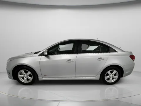 More photos of 2014 Chevrolet Cruze 1LT at MAG CDJR, MO