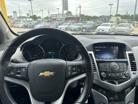 Another view of 2014 Chevrolet Cruze 1LT for sale in Chillicothe, MO at MAG CDJR